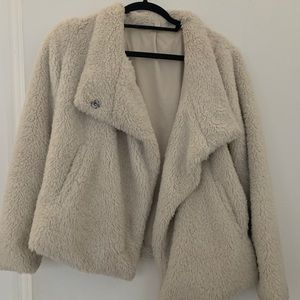 BB Dakota faux fur jacket